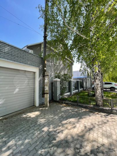 Дом 140 м² на участке 5 сот.