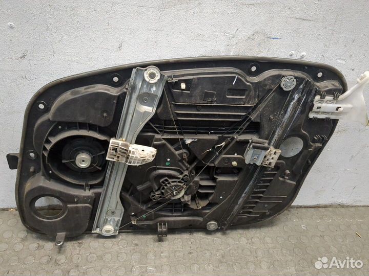 Стеклоподъемник электрический Hyundai i30, 2013