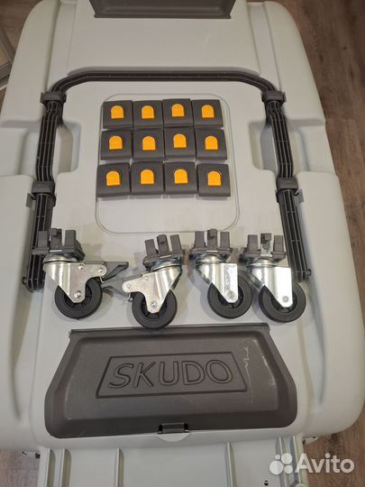 Переноска Skudo 7 с колёсами