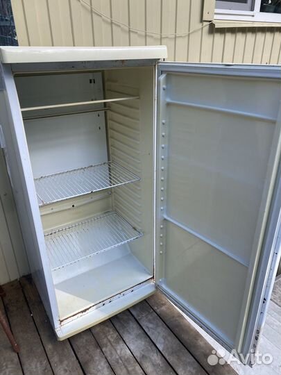 Холодильник б/у
