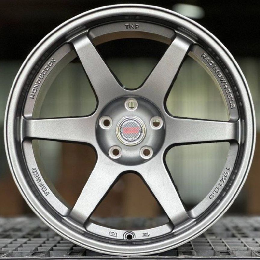 Литые диски Rays Volk Racing TE37 10.5×R19 5×114.3