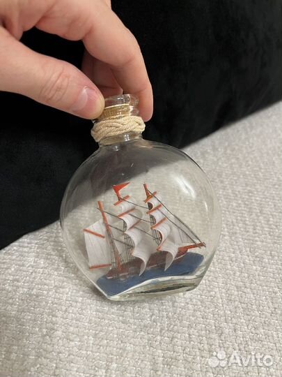 Корабль в бутылке