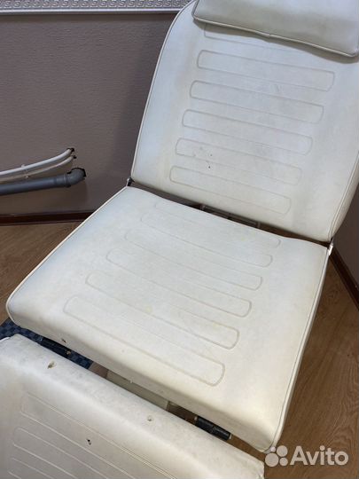 Кушетка косметологическая