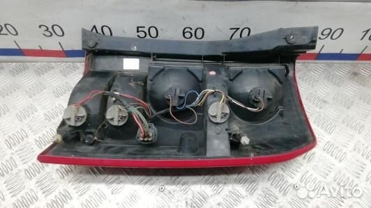 Фонарь задний левый land rover discovery 3 (1SK21M