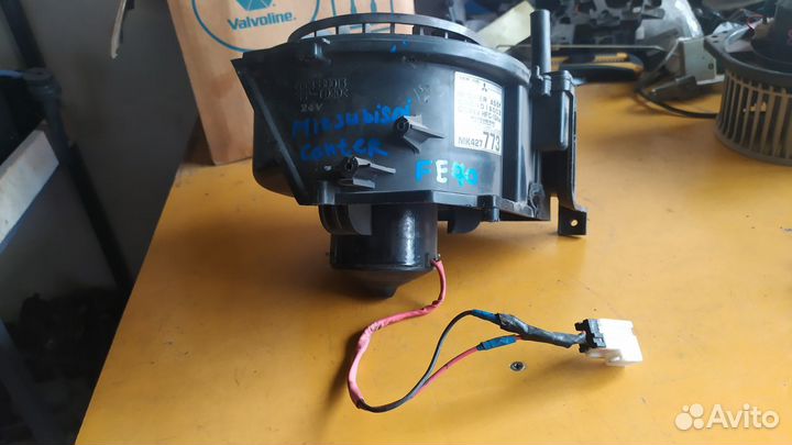 Моторчик печки Mitsubishi Fuso Canter FE70