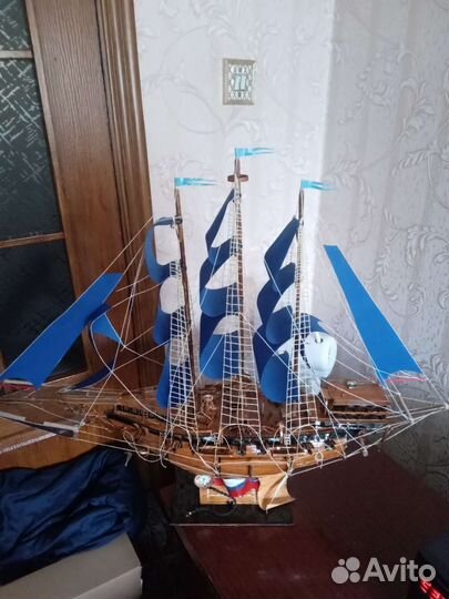 Модель корабля