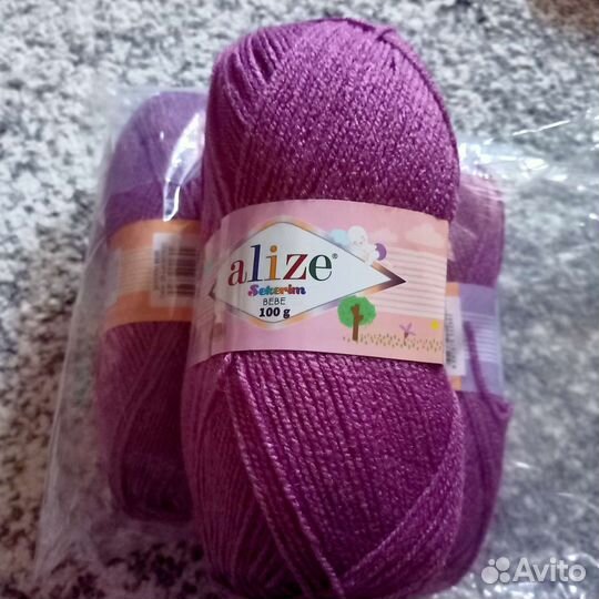 Пряжа и набор донышек