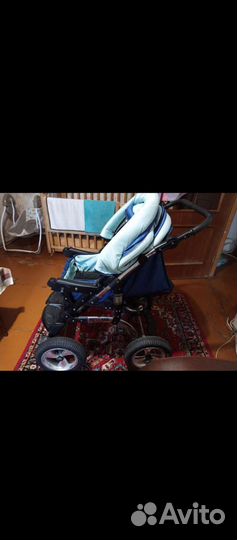 Прогулочная коляска