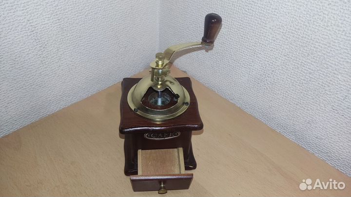 Кофемолка ручная