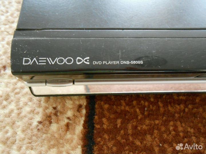 Продаю двд проигрыватель в комплекте пульт