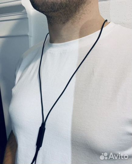 Микронаушник магнитный с кнопкой-пищалкой