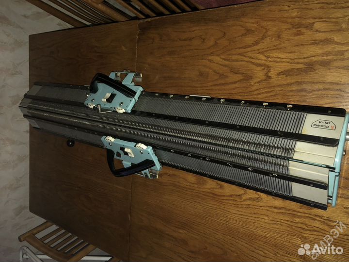 Вязальная машинка 