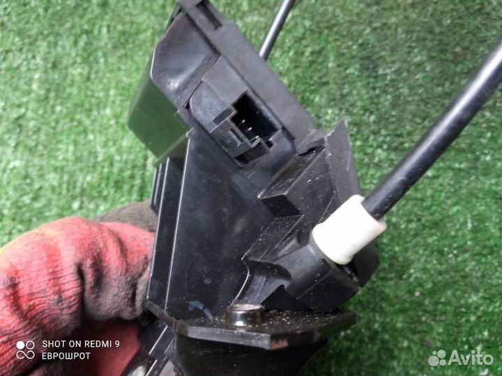 Замок багажника Mercedes Benz W211 E-Klasse (2002