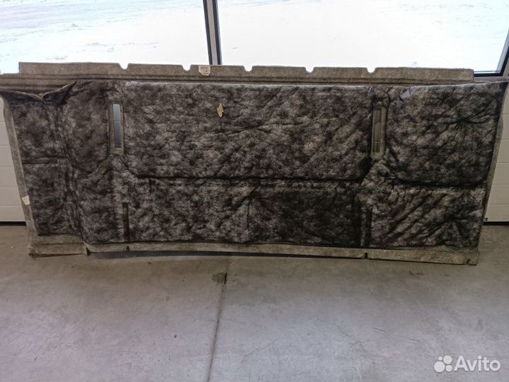 Обшивка задней стенки кабины Man Tgx