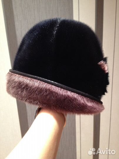 Женская шапка