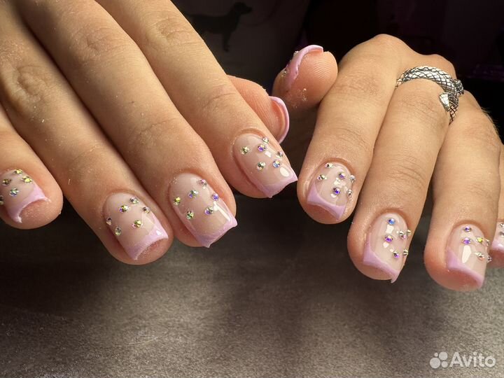 Маникюр в центре