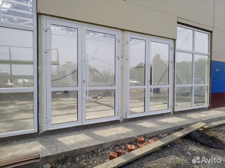 Алюминиевые портальные двери