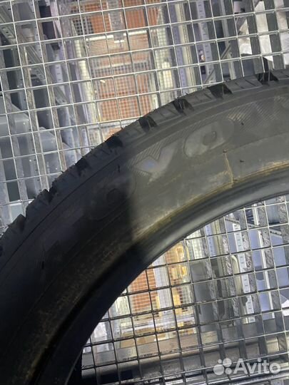 Toyo Observe Ice-Freezer 245/45 R19