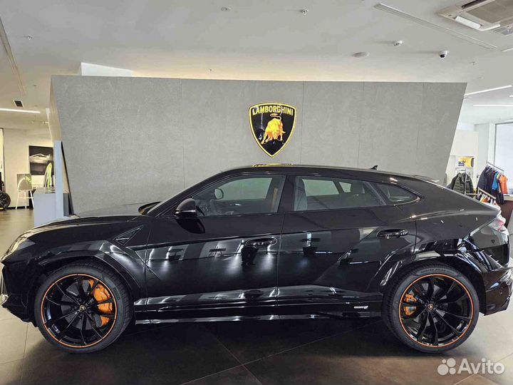 Lamborghini Urus 4.0 AT, 2023