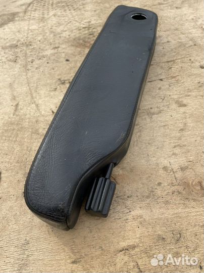 Рейндж ровер 1 спорт подлокотник сиденья правый