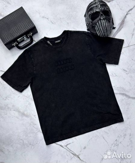 Мужская футболка от MIU MIU