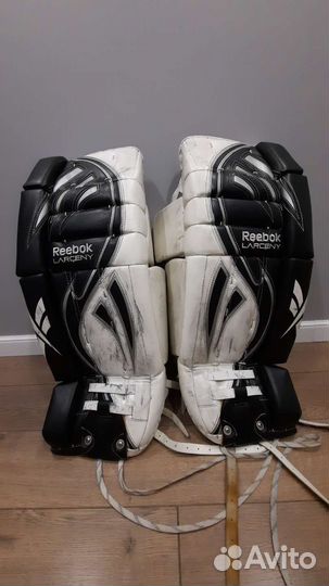 Вратарские щитки Reebok 29+1 профессиональные