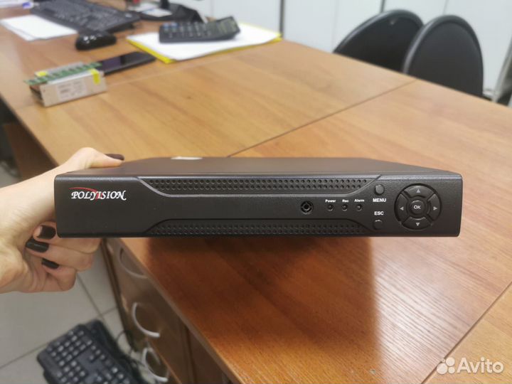 Видеорегистратор Polyision pvdr-24NR2