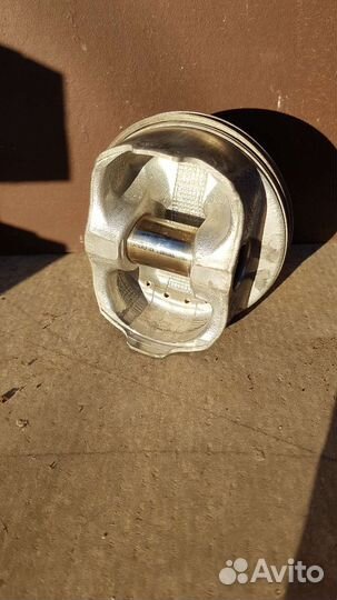 Поршни Субару Форестер