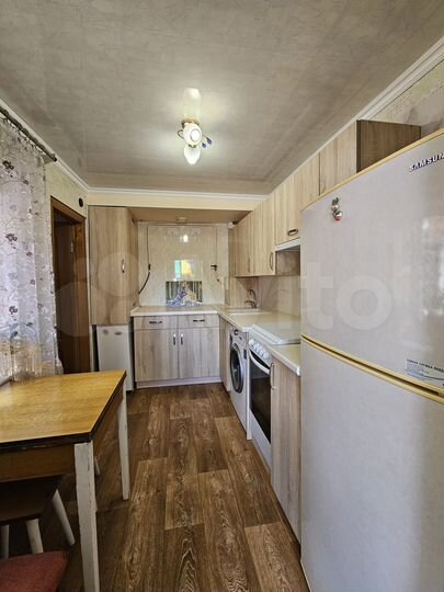 2-к. квартира, 43 м², 1/1 эт.