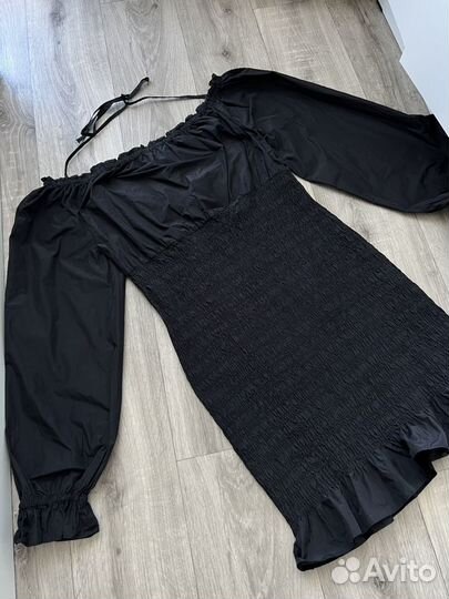 Платье черное befree