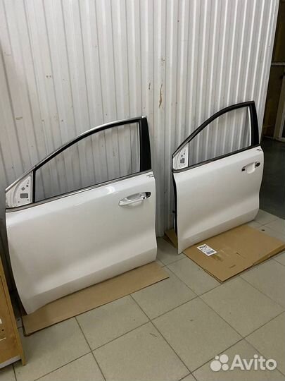 Kia Sportage 4 дверь передняя левая