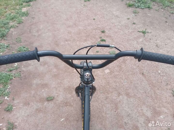 Трюковой велосипед bmx