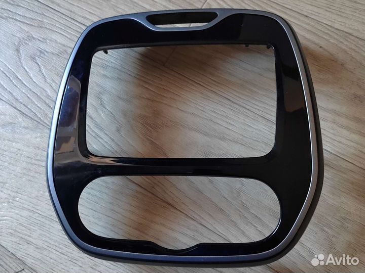 Рамка для магнитолы Рено kaptur