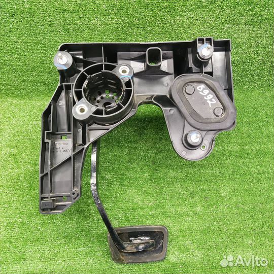 Узел педальный (блок педалей) Opel Astra J 2012