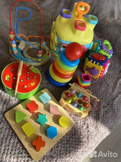 Развивающие игрушки