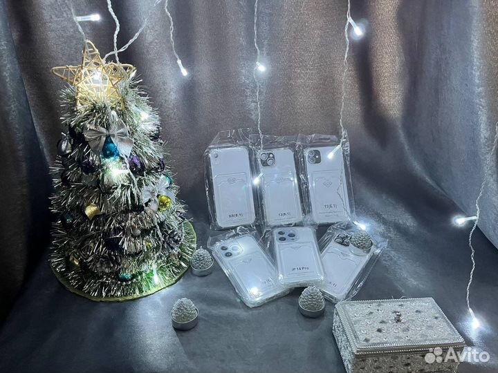 Чехлы на айфон новые с кармашком для карты