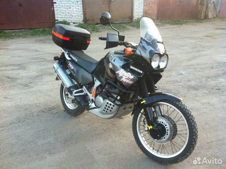 Honda Africa Twin 750
