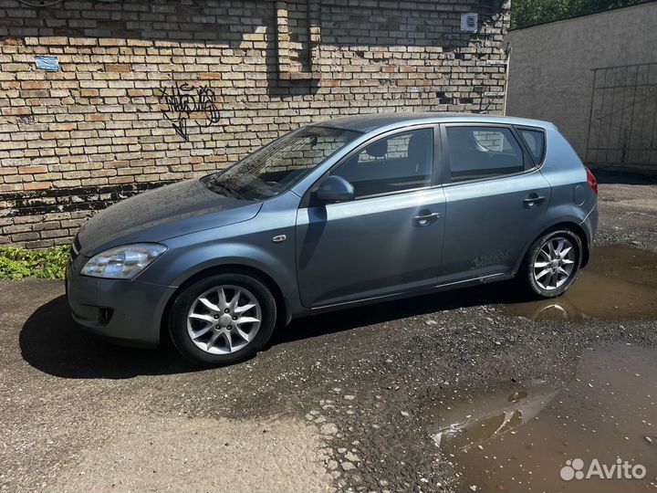 Kia Ceed 1.4 МТ, 2009, 130 000 км