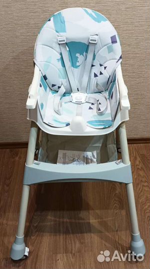 Стульчик для кормления новый