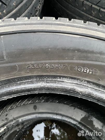 Michelin Latitude Cross 235/65 R17 108H