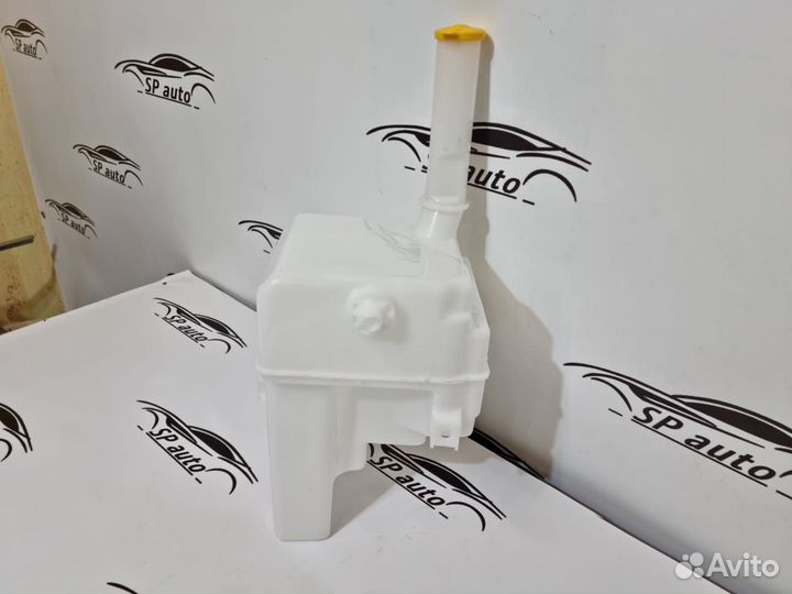 Бачок омывателя Mazda 6 GG 2002-2007