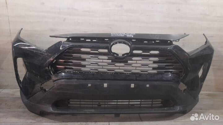 Бампер передний под омыватели передний Toyota Rav4