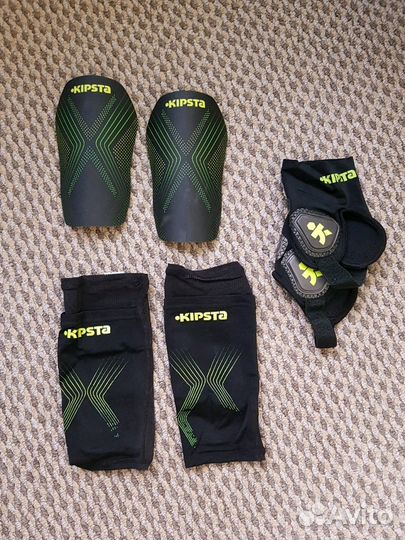 Футбол. Защита комплект. Рост 150-170. Размер М