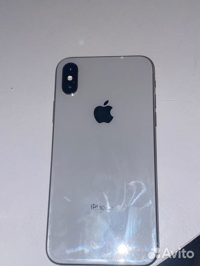 iPhone X, 64 ГБ