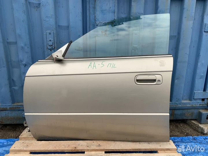 Дверь FL toyota vista SV40