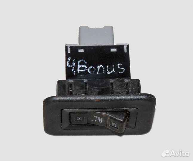 Кнопка обогрева сидений левая Chery Bonus A13
