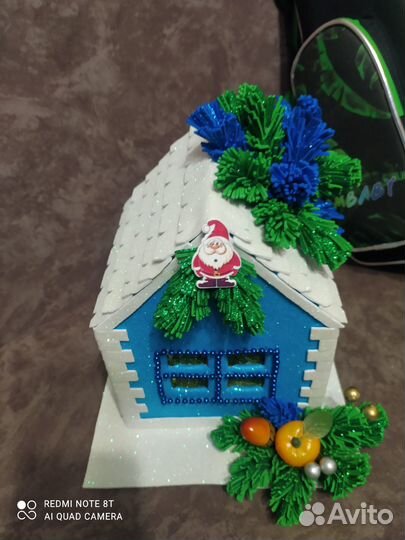 Новогодняя поделка Домик из фоамирана