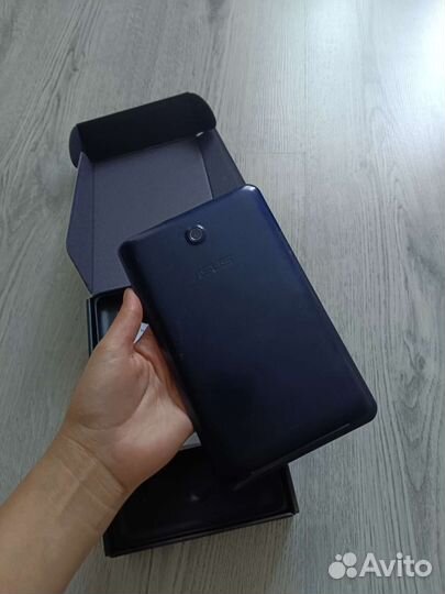 Asus memo Pad HD 7 планшет (не работает)