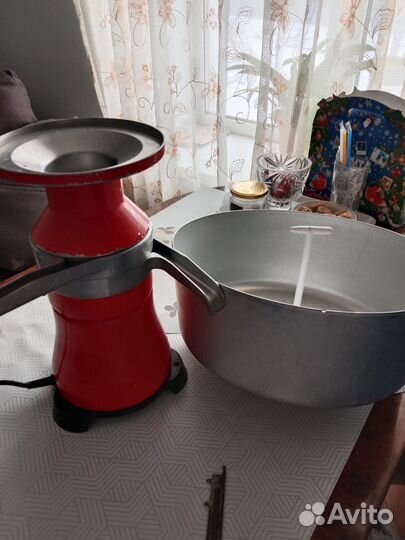 Сепаратор для молока бу