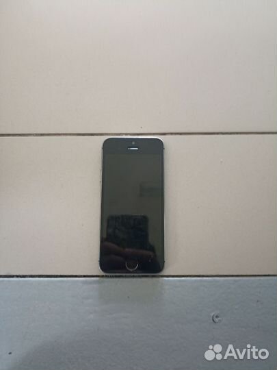 iPhone 5S, 16 ГБ